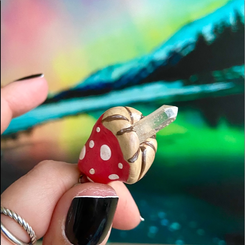 🔴clay & crystal quartz mushroom steel necklace - Picture 7 of 13